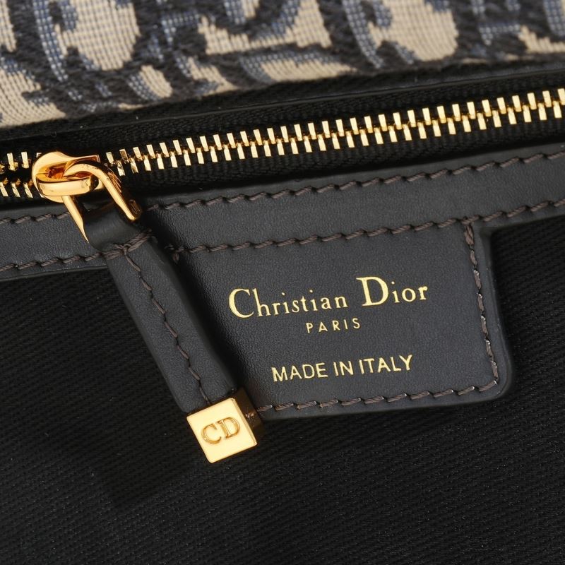 Christian Dior Montaigne Bags